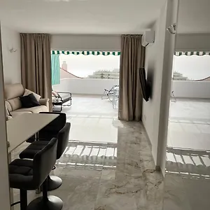 apartment-next-to-3-excellent-beaches-costa-adeje.in-canary-islands.com/